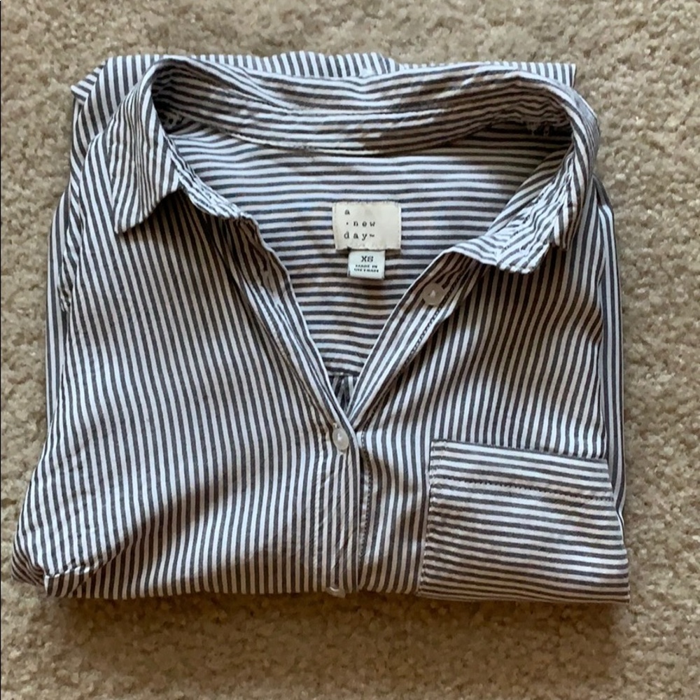 A New Day gray/white striped tunic
